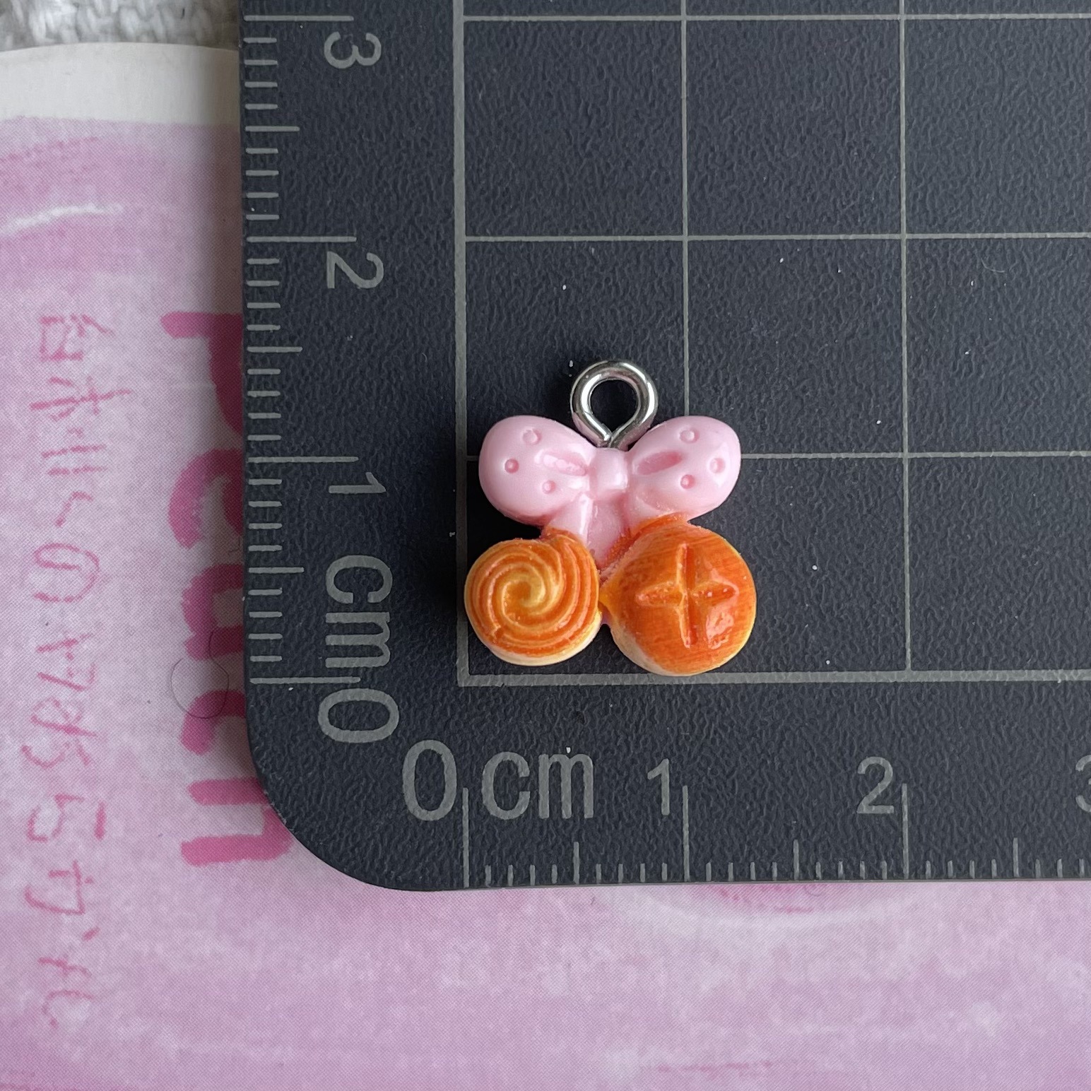 3g Weight Pendant Jewelry Making Type 12 * 14mm Jewelry Making Size DIY Jewelry Accessories Classification 1 Piece Quantity Resin Material Cartoon, Fruit, Donuts Pattern All Seasons Season Polished Finish Cute Style 1 Piece 12 * 14mm Resin Cartoon Fruit Donuts Polished Pendant DIY Jewelry Accessories 9