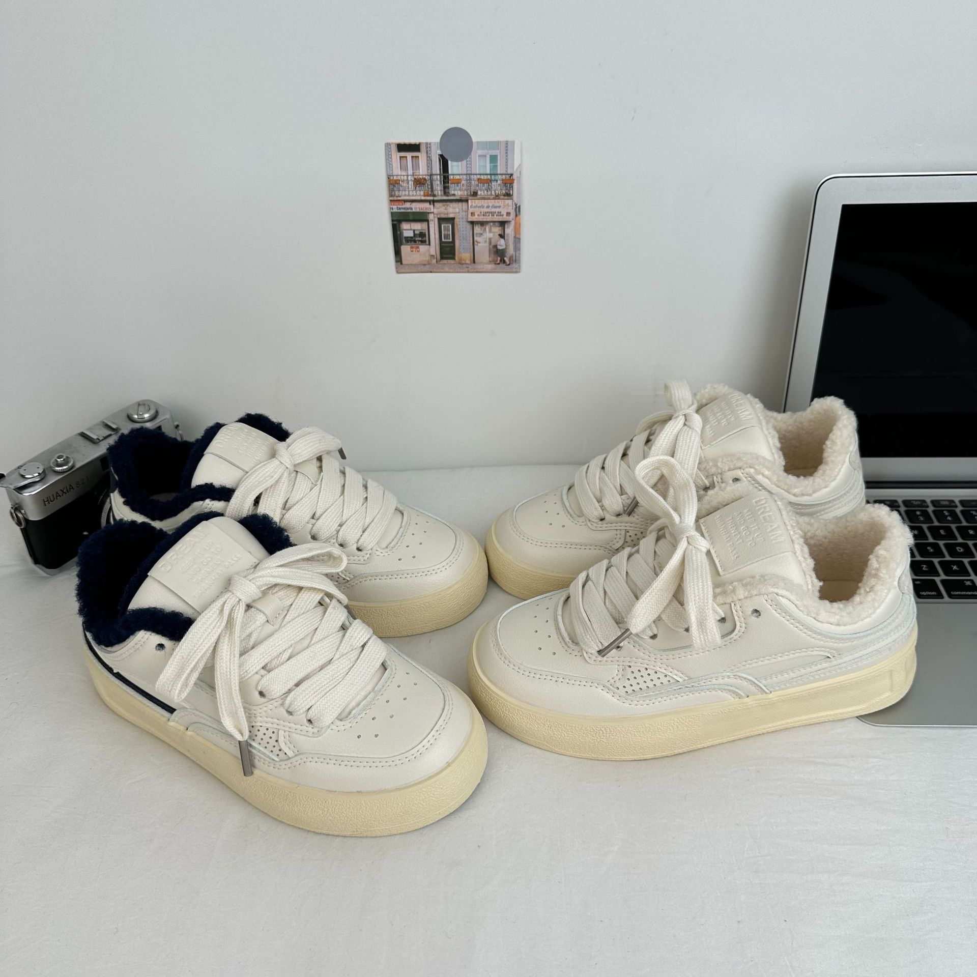 Yuanbo 2024 invierno nuevo tipo de zapatos de lana, zapatos de algodón casuales de baja altura, zapatos de lona cálidos