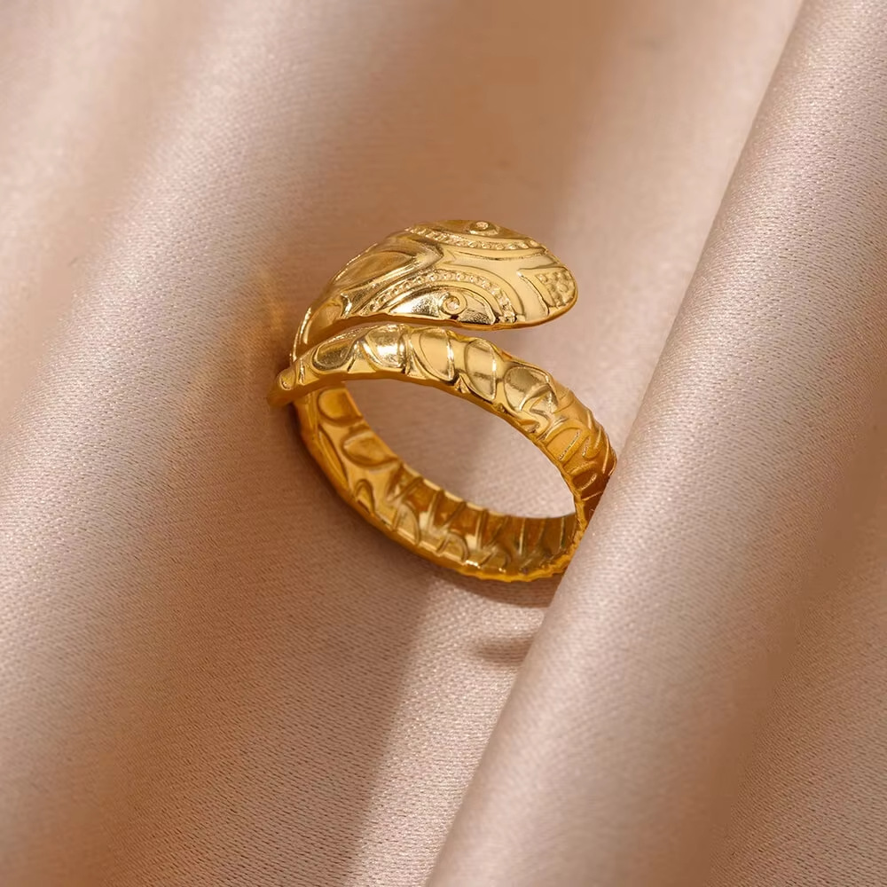 6g Weight 0.03µm Gold Plating Thickness PVD Coated Gold Plating Process 18K Real Gold Plated Plating Material Zircon Inlay Material Open Rings Classification 1 Piece Quantity Daily Occasion 304 Stainless Steel Material Snake Pattern All Seasons Season Unisex Gender Glam, Hip-Hop, Exaggerated Style Plating, Hypoallergenic Craft Glam Hip-Hop Exaggerated Snake 304 Stainless Steel Copper Plating Unisex Open Rings 14