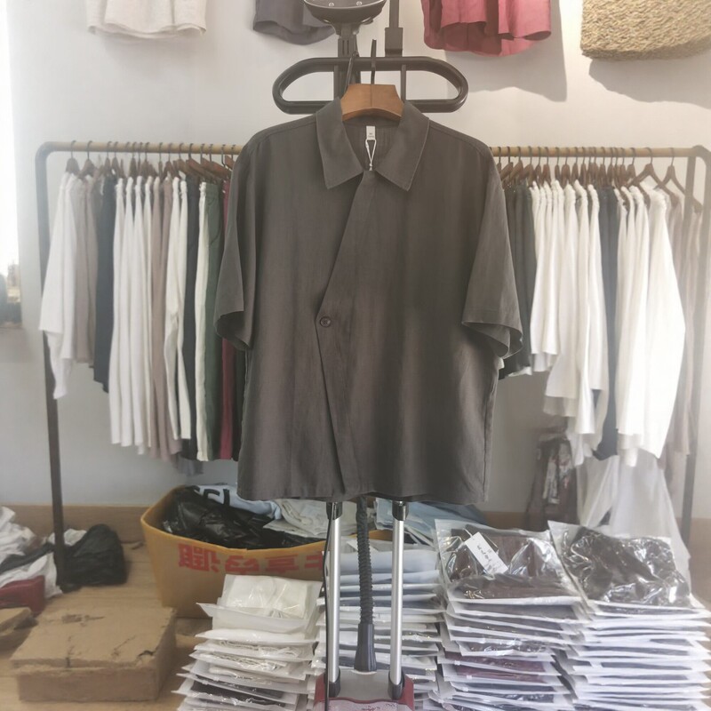 Designer Summer New Men's Short-Sleeved Shirt, Simple Casual Linen Top, Men's Loose Solid Color Cardigan