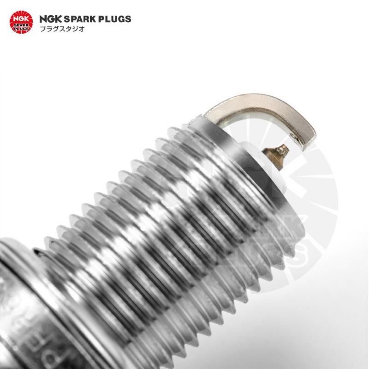 NGK Double Platinum Spark Plug PFR6Q 6458 Old Passat B5 Lingyu Bora Sagittarius Magotan Touran 1.8T