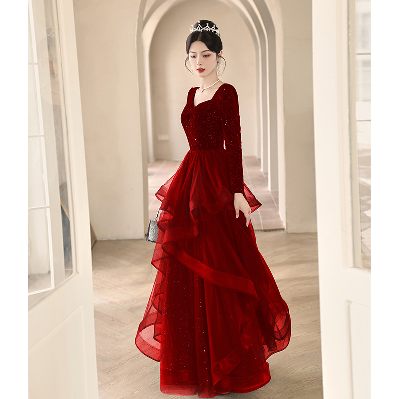 Brindis de novia 2025 nuevo rojo de alta gama boda lujosa francesa vestido de compromiso vestido de noche de alto nivel sensación de otoño y verano