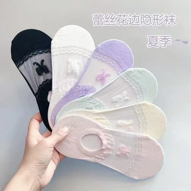 Summer Socks for Women, Breathable, Non-Slip, with Bowknot, Invisible Socks, Lace Embellished Boat Socks, Cute and Sexy Zhuji Socks Summer Socks for Women, Breathable, Non-Slip, with Bowknot, Invisible Socks, Lace Embellished Boat Socks, Cute and Sexy Zhuji Socks