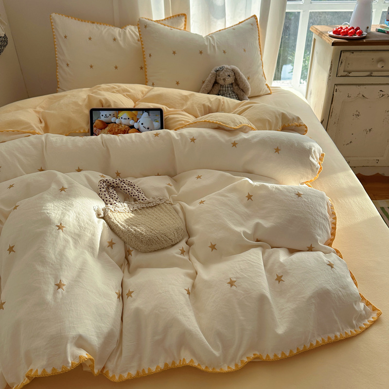 Parure de lit brodée étoiles style coréen avec bordure coquille_voghion.com