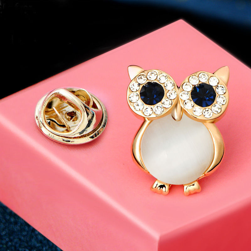 Simple anti-exposición pequeño pecho pin hebilla todo partido Opal collar camisa cardigan collar pin accesorios unisex