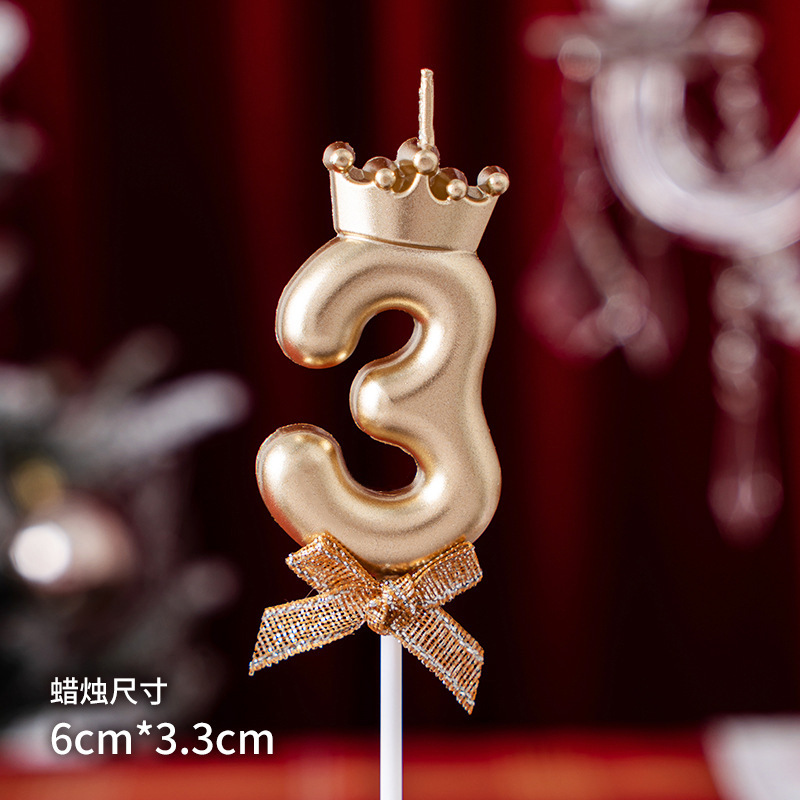 Rojo en línea creativo corona arco digital vela decoración de la torta de cumpleaños plug-in de fiesta de cumpleaños de vestir