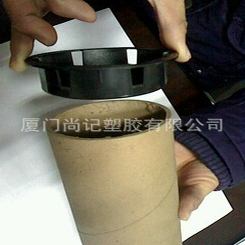 专业厂家供应 黑色织带用塑料胶扣圈 精致小塑胶扣配件