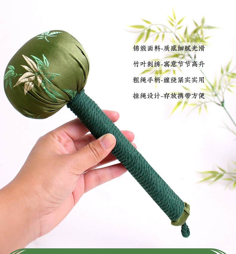 Mugwort Moxa Hammer Ai Cao Chui 35cm Herbal Massage Stick for Wellness and Relaxation in use