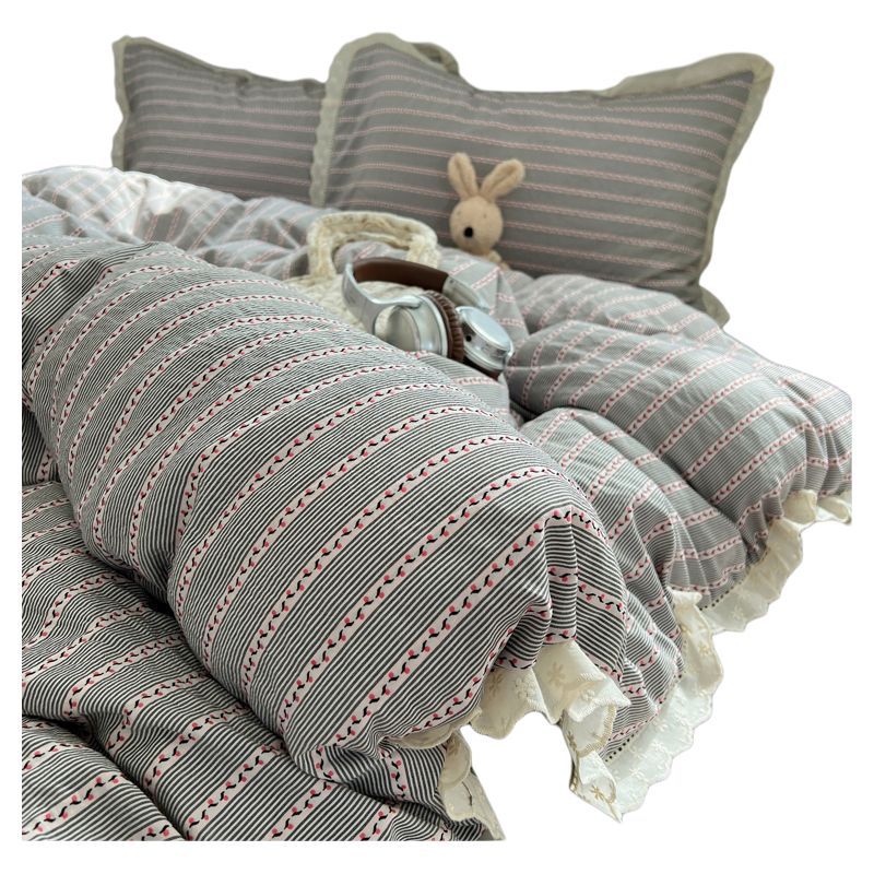 Jacquard de algodón lavado con agua en la cama de cuatro piezas conjunto de 2025 nueva sábanas de encaje de viento princesa cubierta de tres piezas conjunto de cuatro estaciones