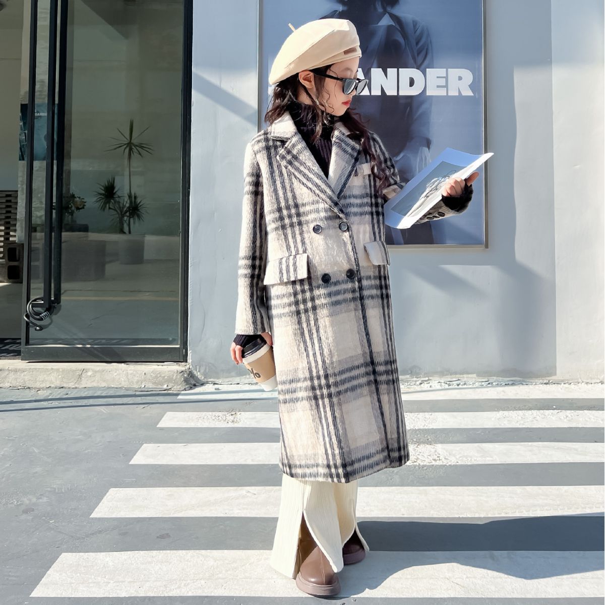 2025秋冬新款女童中大童中长款毛呢大衣格子英伦复古风保暖长款