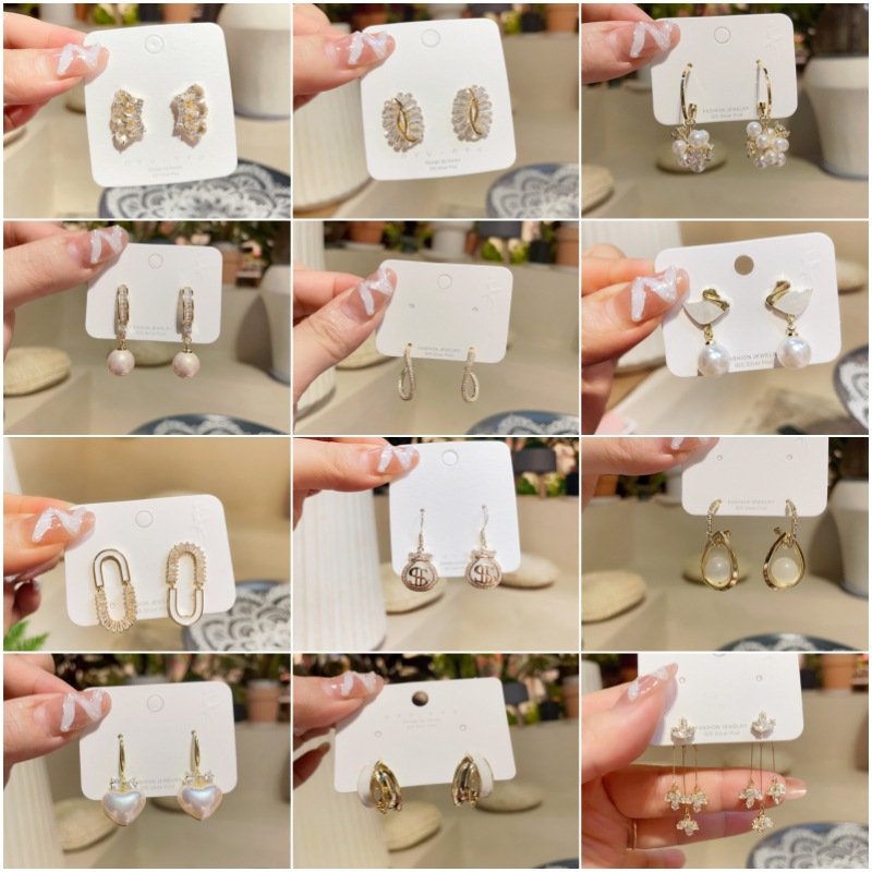 Korean small earrings