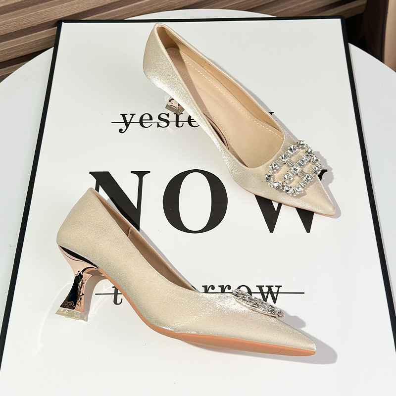 61502-60B New Spring and Summer Style, Comfortable and Elegant Pointed Toe Single Shoes for Weddings and Banquets, Shallow Mouth Rhinestone High Heels 61502-60B New Spring and Summer Style, Comfortable and Elegant Pointed Toe Single Shoes for Weddings and Banquets, Shallow Mouth Rhinestone High Heels