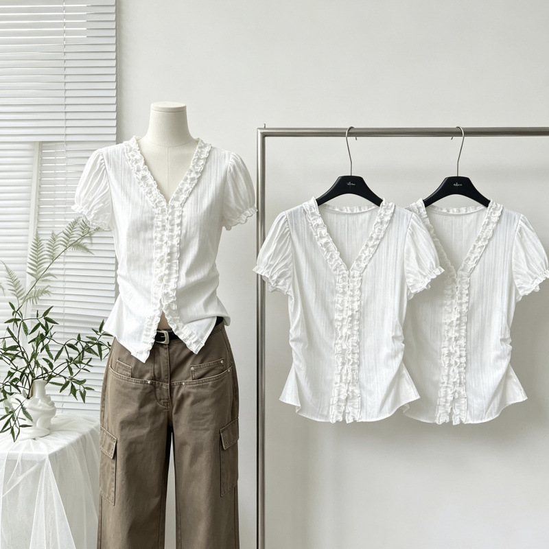 Nuo Chu Song Zheng'En White Shirt for Women, Summer Lace Design, Unique and Super Stylish, Can Be Worn Alone, French-Style Puff Sleeves Nuo Chu Song Zheng'En White Shirt for Women, Summer Lace Design, Unique and Super Stylish, Can Be Worn Alone, French-Style Puff Sleeves