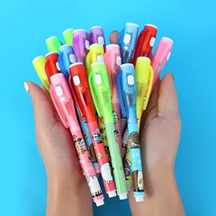 Factory direct sales large-head banknote inspection lamp pen UV invisible ink lamp pen multi-function magic highlighter pen