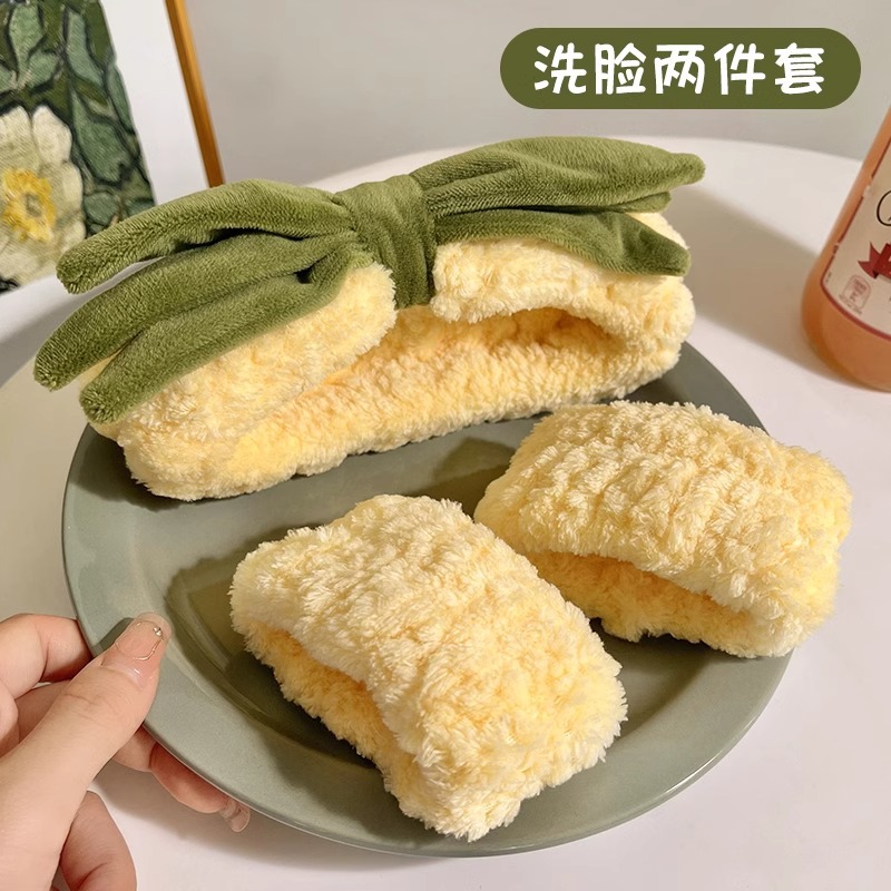 Banda de pelo de tres piezas para el lavado de cara de cangrejo diadema femenina banda de pelo de felpa Correa de muñeca de agua a prueba de humedad grutas de tocado de horquilla