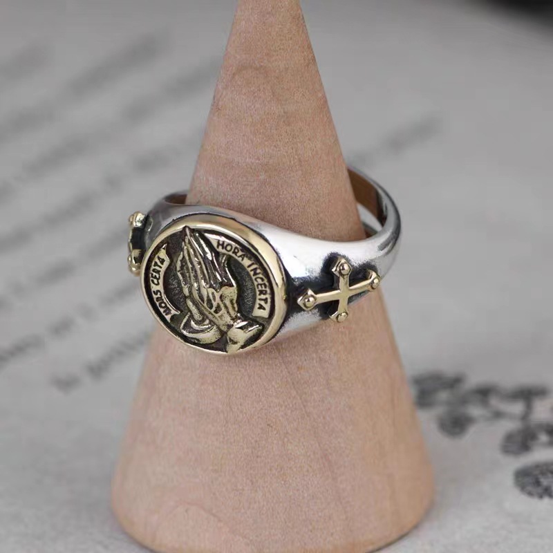 S925 Silver Men's Ring - Detailed View