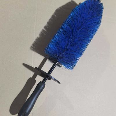 brush, specialized cleaning tool, anti-splash — Car cleaning tools