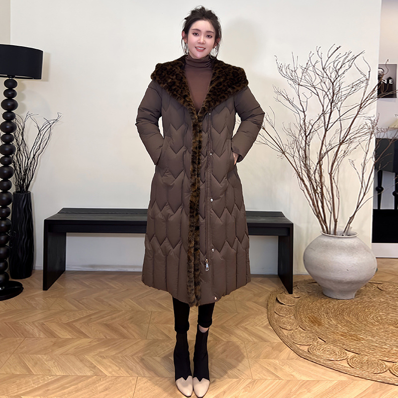La moda coreana transfronteriza engrosada y delgada ropa de algodón encapuchada caliente otoño y invierno mujer delgada tamaño grande con chaqueta L - 7XL image 10