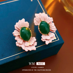 中古のヴィンテージのファッションのイヤリングの銀の針の楕円形の花のガラスの耳のクリップは高級感のレトロな耳飾りを合わせます。