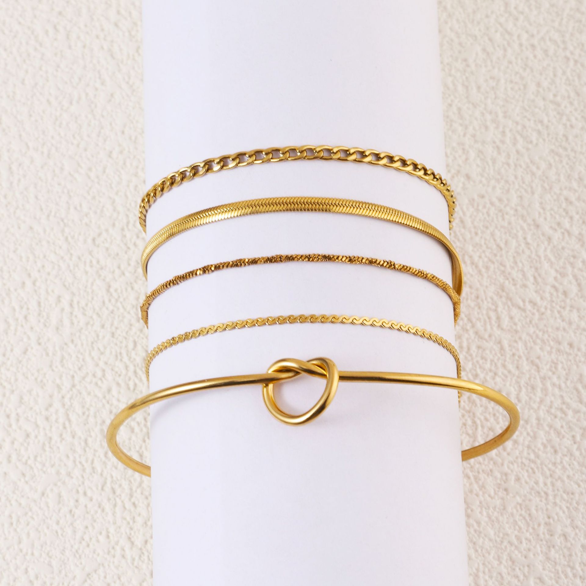 10g Weight PVD Coated Gold Plating Process Real Gold Plated Plating Material Bracelets, Chain Bracelet Classification 304 Stainless Steel Chain Material Twisted Rope Chain, snake chain Chain Type 1 Piece Quantity Daily Occasion 304 Stainless Steel Material Solid Color Pattern All Seasons Season Women's Gender Plating Design Simple Style Style Simple Style Solid Color 304 Stainless Steel 18K Gold Plated Twisted Rope Chain Snake Chain Bracelets Chain Bracelet In Bulk 12