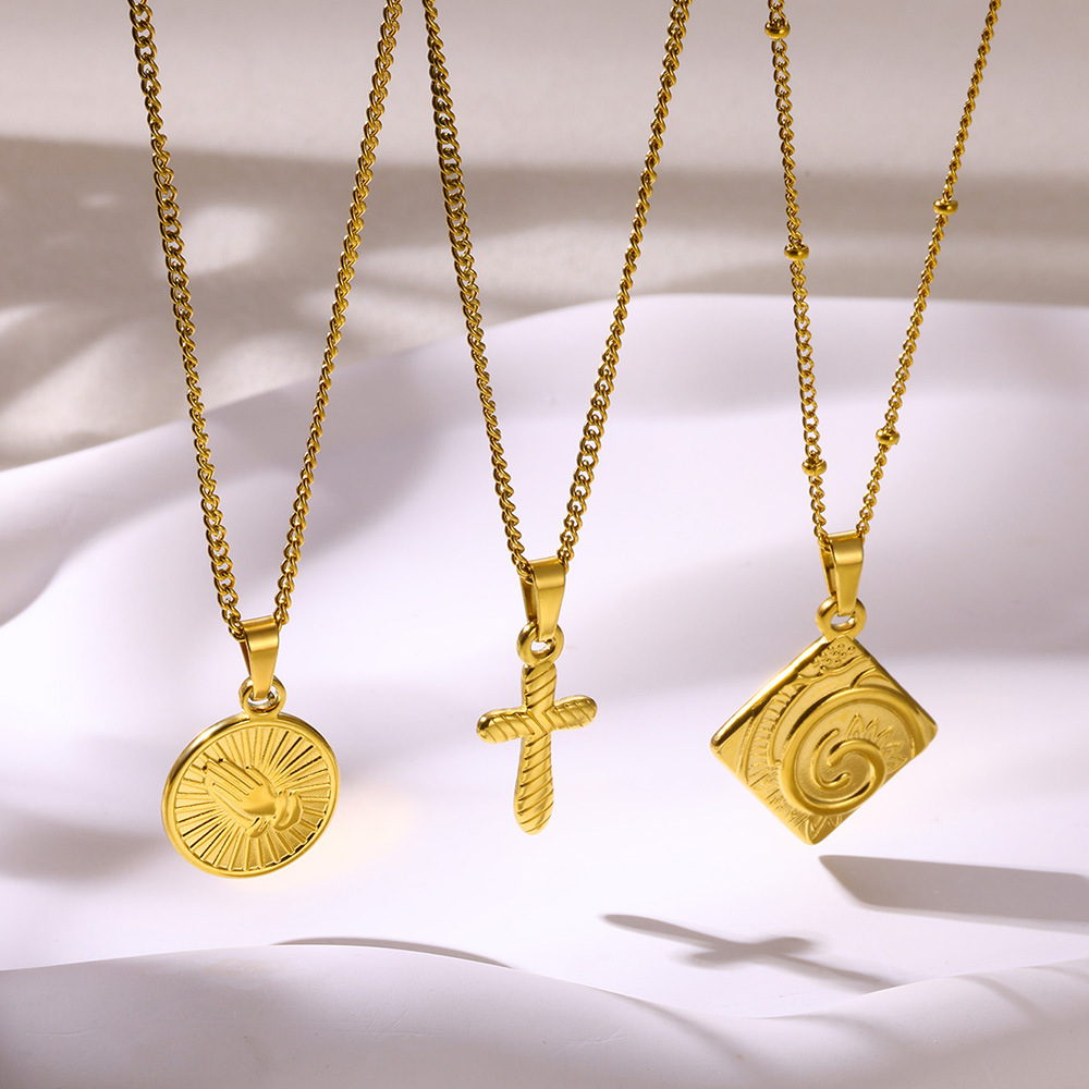 12g Weight 0.03µm-0.05µm Gold Plating Thickness PVD Coated Gold Plating Process Lobster Trigger Clasp Closure Clasp Closure Type Real Gold Plated Plating Material 304 Stainless Steel Pendant Material Stone-Free Inlay Material Pendant Necklace Classification 304 Stainless Steel Chain Material cable chain Chain Type 1 Piece Quantity Daily Occasion 304 Stainless Steel Material Geometric, Cross Pattern Unisex Gender Hip-Hop Style Waterproof Non Tarnish Craft PVD Coated Real Gold Plated 18K Gold Geometric Cross 304 Stainless Steel Hip-Hop Waterproof Non Tarnish 304 Stainless Steel Lobster Trigger Clasp Closure Pendant Necklace 1