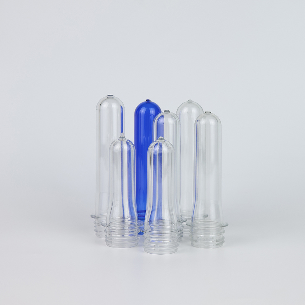 Proveedores al por mayor botellas PET de grado alimenticio 28mm / 1810 botellas minerales botellas de bebidas botellas de nuevo material de producción