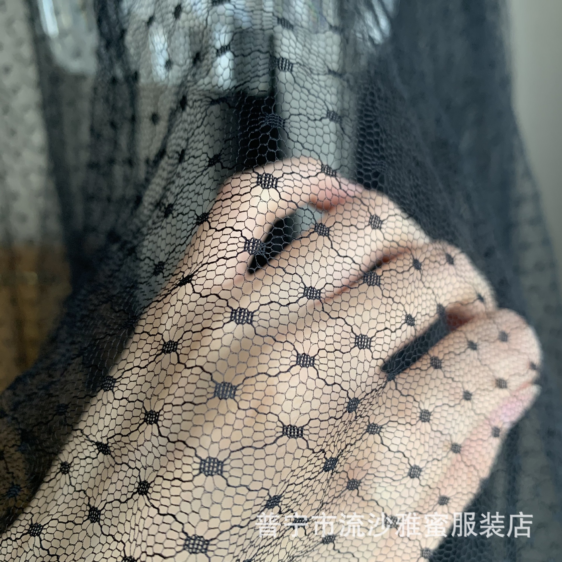 Medio y grande en stock tela de malla Jacquard de nylon rombo punto accesorios no elásticos ropa para niños tela de equipaje suministro de fábrica