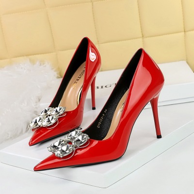 6122-K59 European and American style banquet high heels for women&apos;s shoes, thin heels, super high heels, patent lea