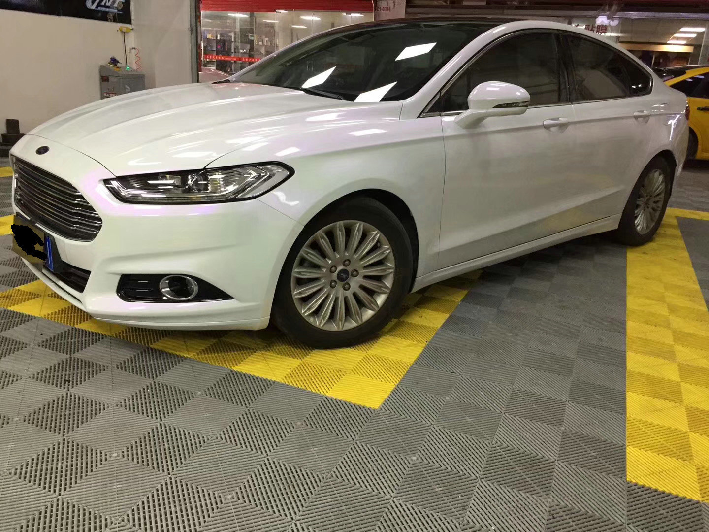 Car body color change film ceramic white chameleon bright white gradient gold red purple blue matte full car film