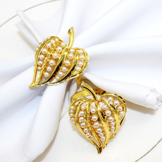 新款酒店叶子餐巾环心形餐巾扣珍珠餐巾圈合金镶钻厂家批发