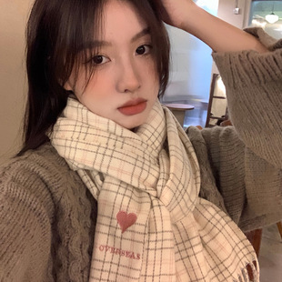 New Plaid retro scarf Korean style versatile warm embroidered lovely tassel scarf for students Women autumn and winter