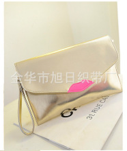 2014夏季新款韩版时尚女包个性小嘴唇女士单肩斜跨包手拿包批发潮