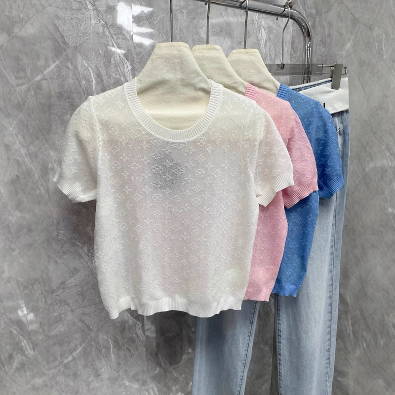 Gao Ding Donkey's 25 Years Summer Dark Pattern Letter Old Flower Micro-transparent Elegant Thin Knitted Shirt Short-sleeved Women