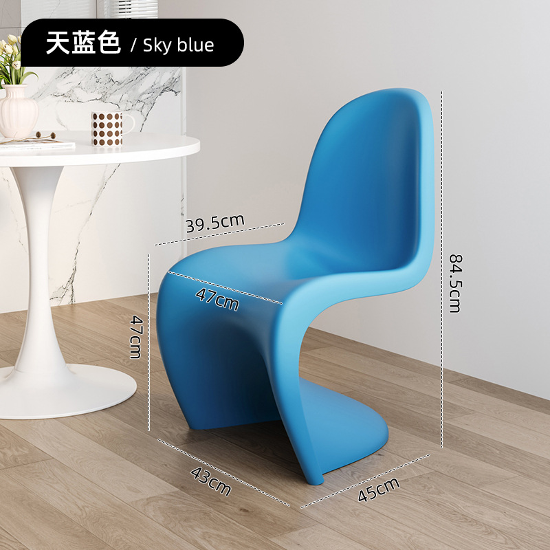 Silla de comedor de diseño Pantong 2024 nueva silla italiana silla de plástico minimalista Pantong silla de mesa de comedor creativa