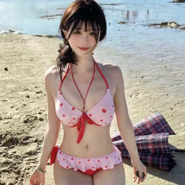 甜美比基尼2025新款樱桃波点多巴胺聚拢bikini度假小清新少女泳装