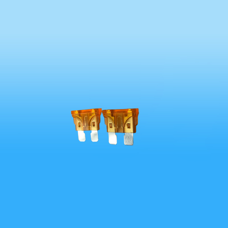 中号汽车保险丝 10A15A20A25A30A40A 车用保险片 中号插片保险丝