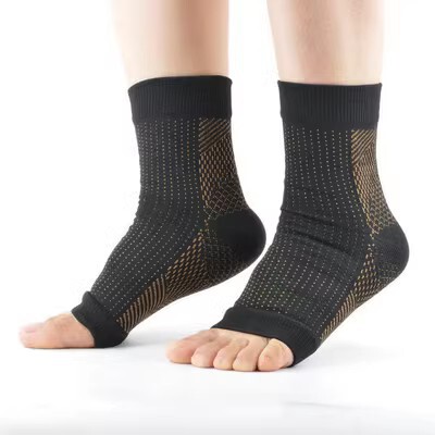 Yoga Socks Sports Protective Joint Protection Socks Exposed Toe Men and Women Fitness Socks Compression Protector Foot Bare 