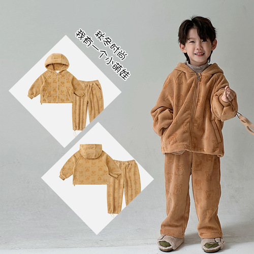 Boys, girls, small and medium-sized children, hooded thickened warm double-sided Austrian velvet embossed suit top + pants