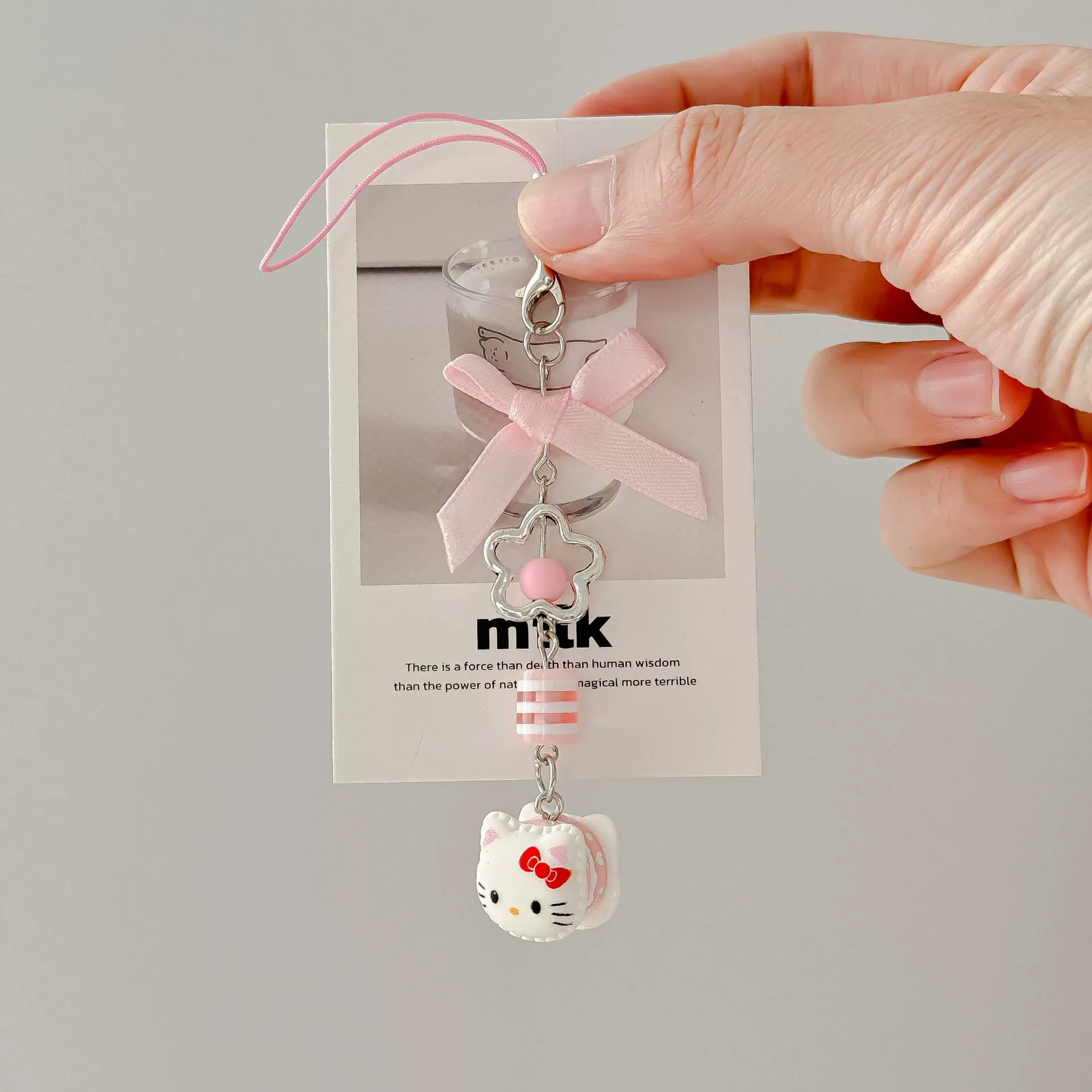 Брелок для сумки и телефона (Hello Kitty) с бантом, ремешок, 13×2,5×1 см, 6 г