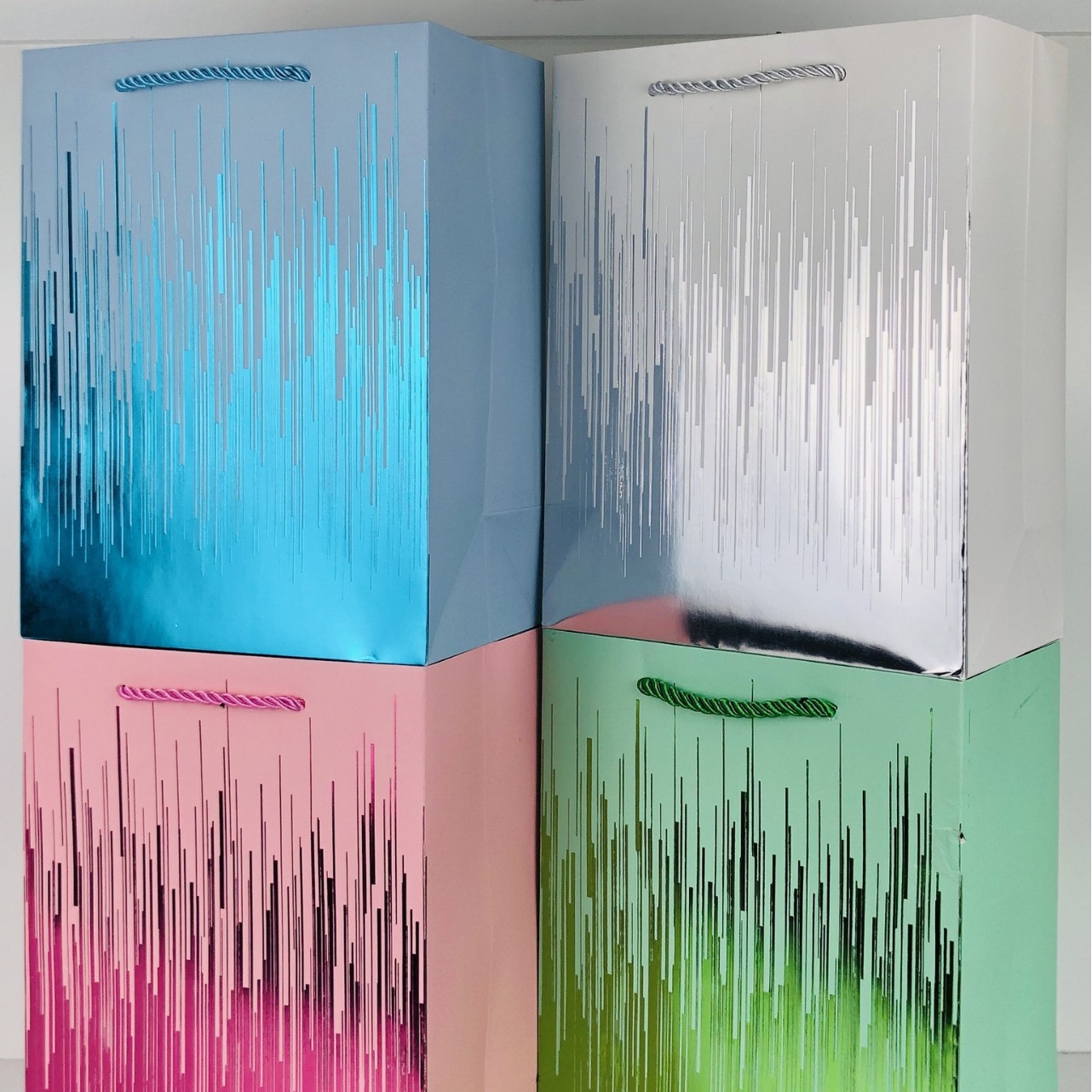 现货单色烫金手提袋礼品袋购物袋跨境专供