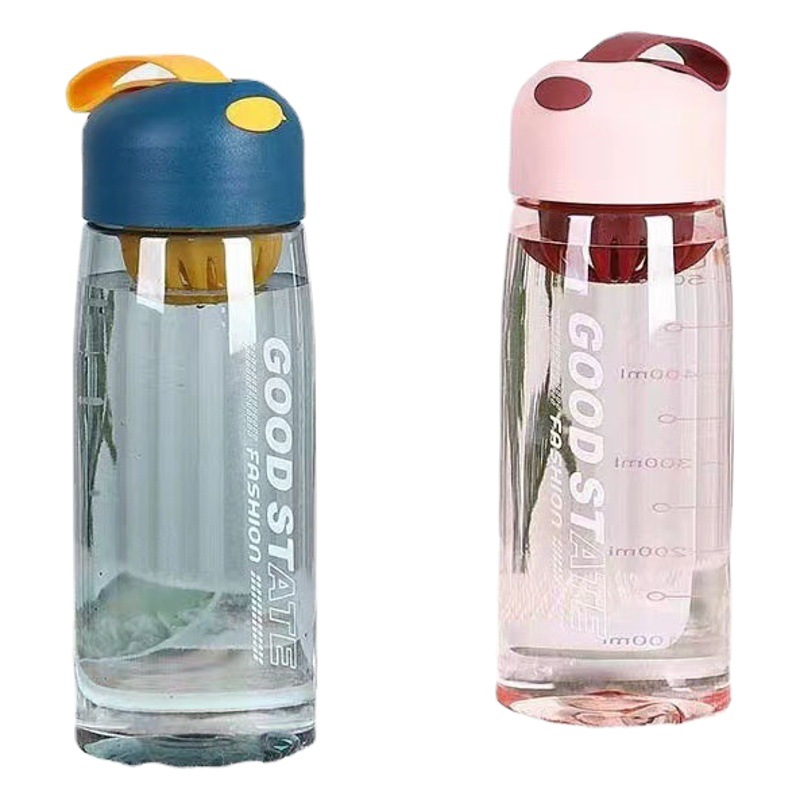 Taza portátil al por mayor taza de plástico simple con pantalla de filtro separación de té 750ml PC plástico estudiante taza de agua impresión