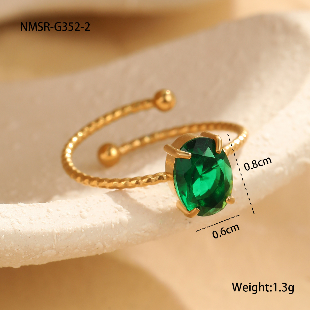 NMSR-G352-2 Green Oval Ring