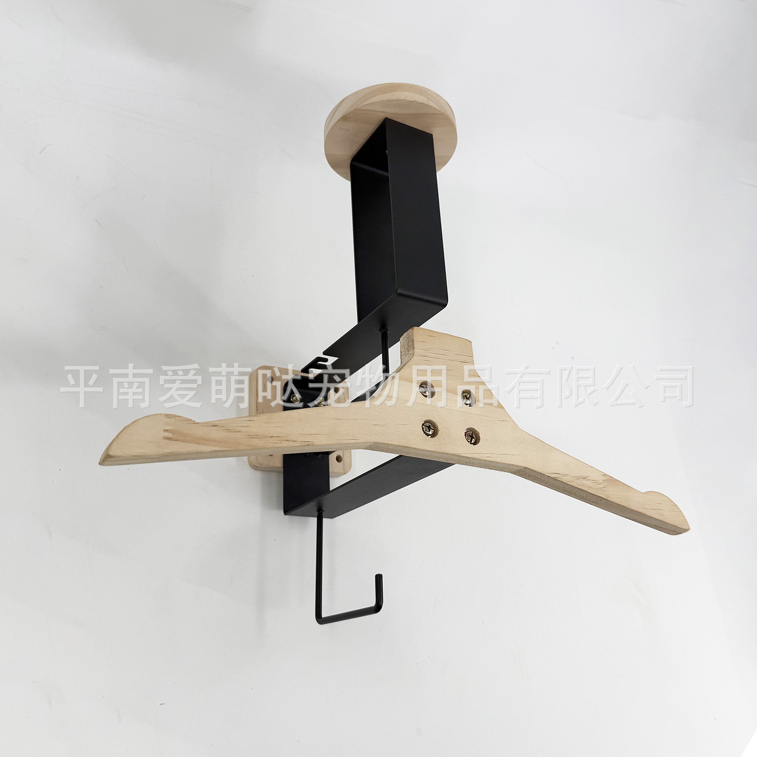 Wall-Mounted Motorcycle Helmet Storage Rack Wooden Tactical Equipment Organizer Police Equipment Solid Wood Hanger in Stock