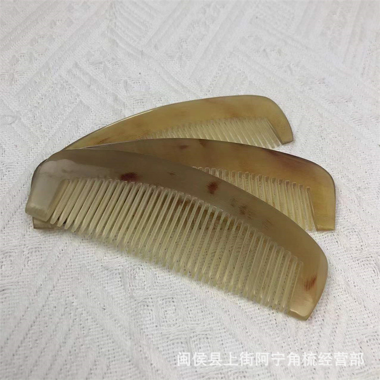 Natural Goat Horn Comb 13cm Wide Crescent Massage Comb for Scalp and Head Meridian Care key features