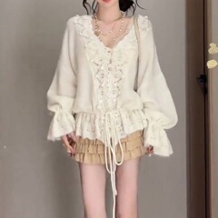 慵懒风灰色V领抽绳针织毛衣女2025新款纯色镂空钩花斜肩露肩上衣