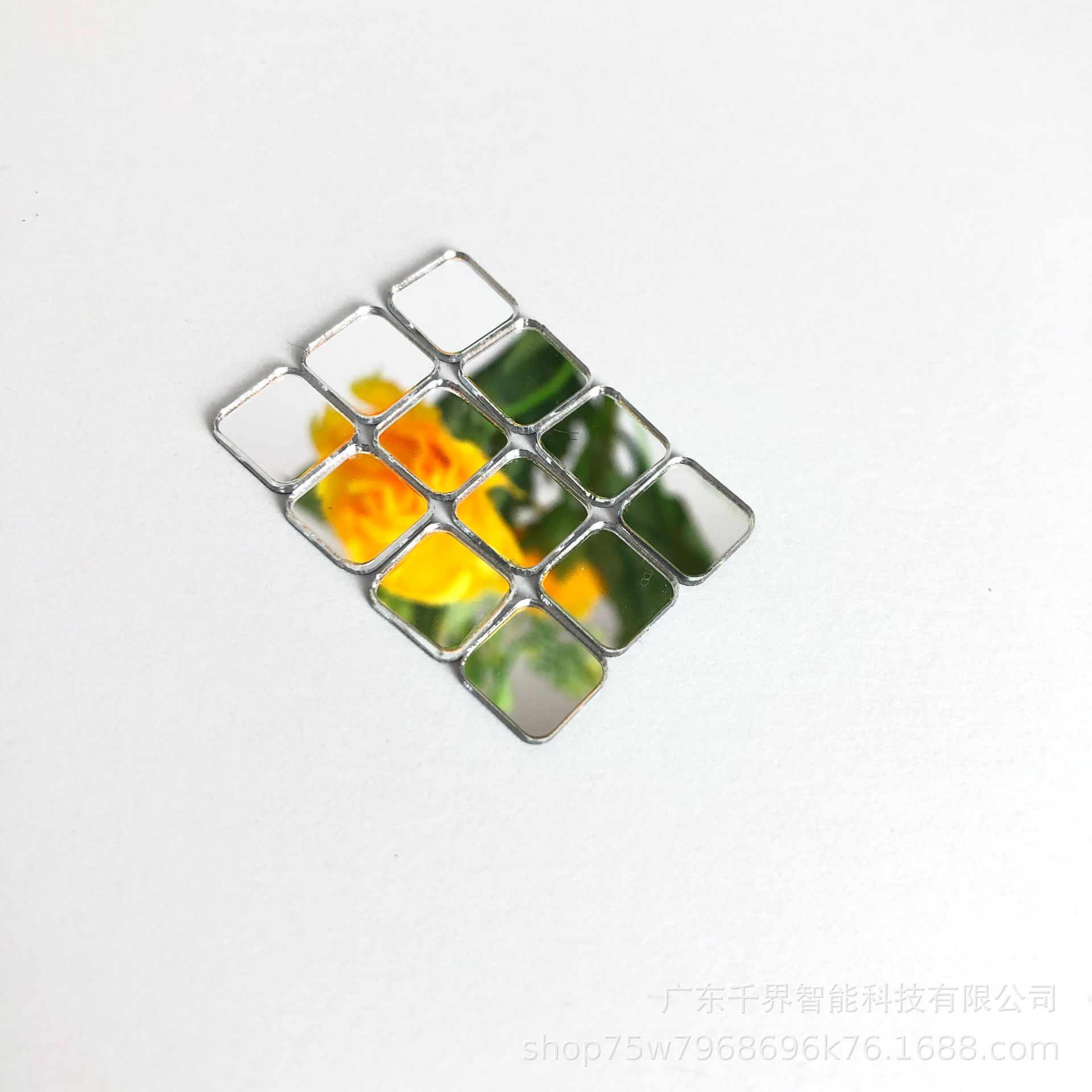 厂家上新亚格力板亚克力塑料装饰镜有机玻璃diy材料批发直销