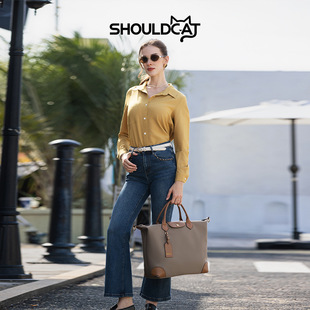 SHOULDCAT���؈������������μ�б������а����������ɵǙC