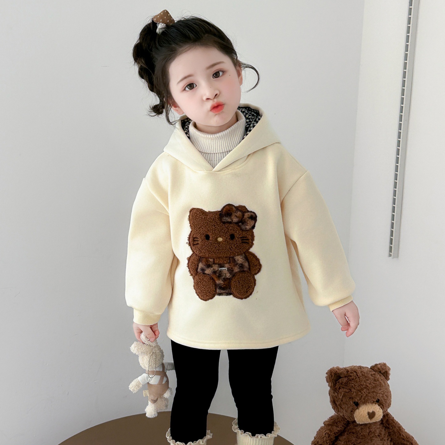 Niñas leopardo gato chaleco conjunto otoño invierno 2025 nuevo estilo de estilo extranjero para niños de moda con camisa de lana dos piezas