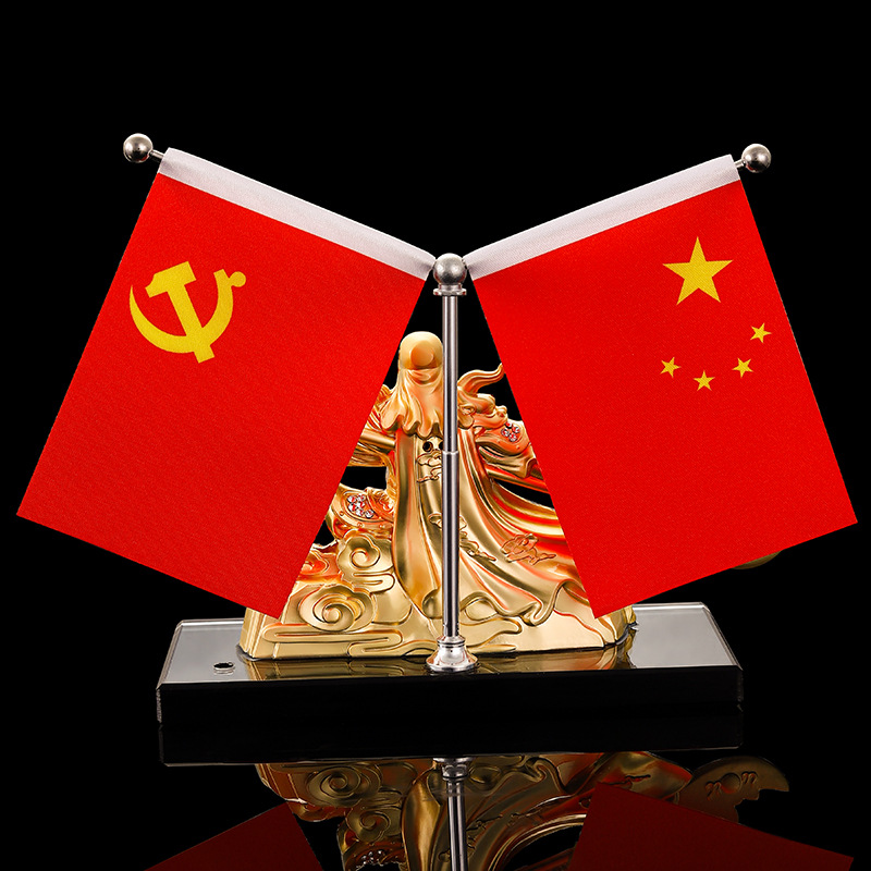 Creative alloy car ornaments Guan Gong Wu God of Wealth car five-star small red flag Guan Gong Guan Erye car aromatherapy seat