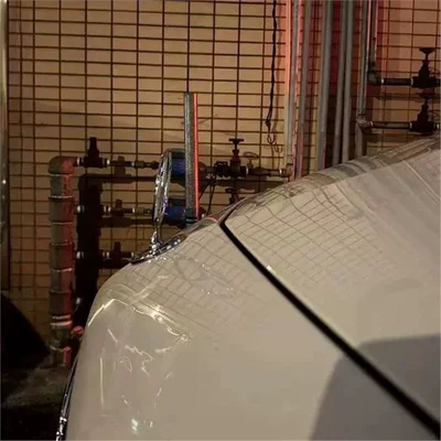 used for modifying the engine hood – Car logo